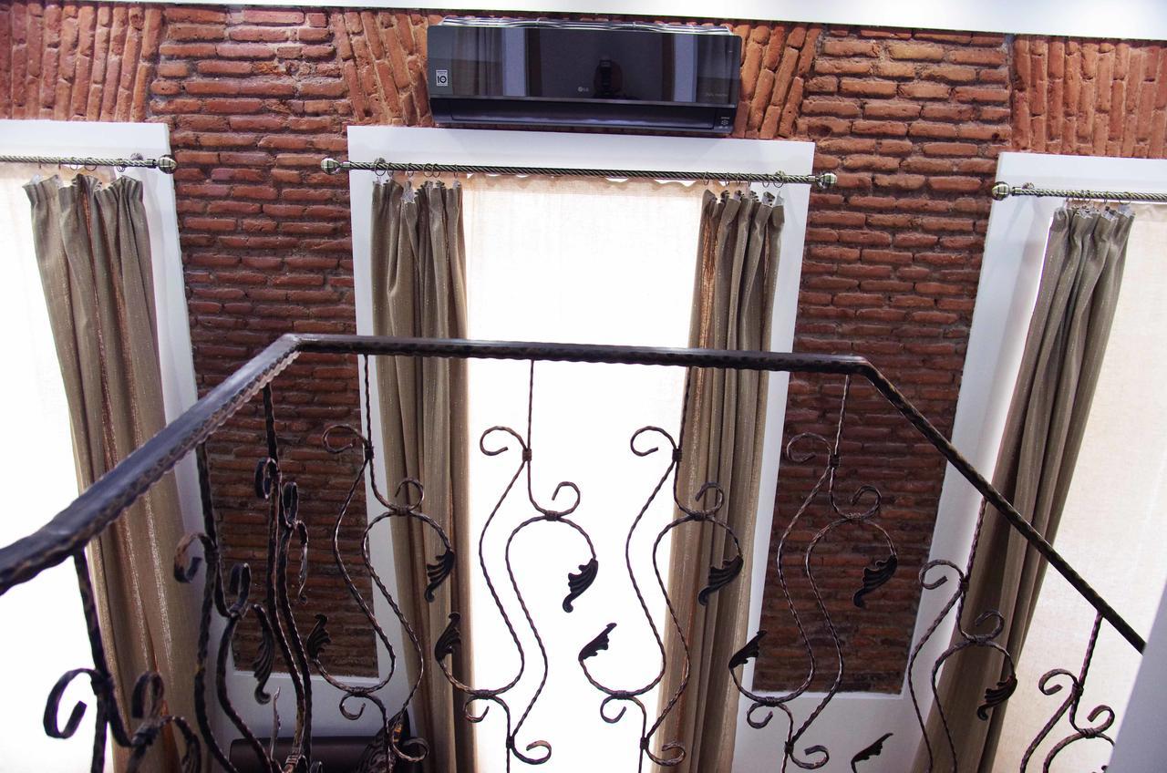 Apartment On Tabidze Tiflis Exterior foto
