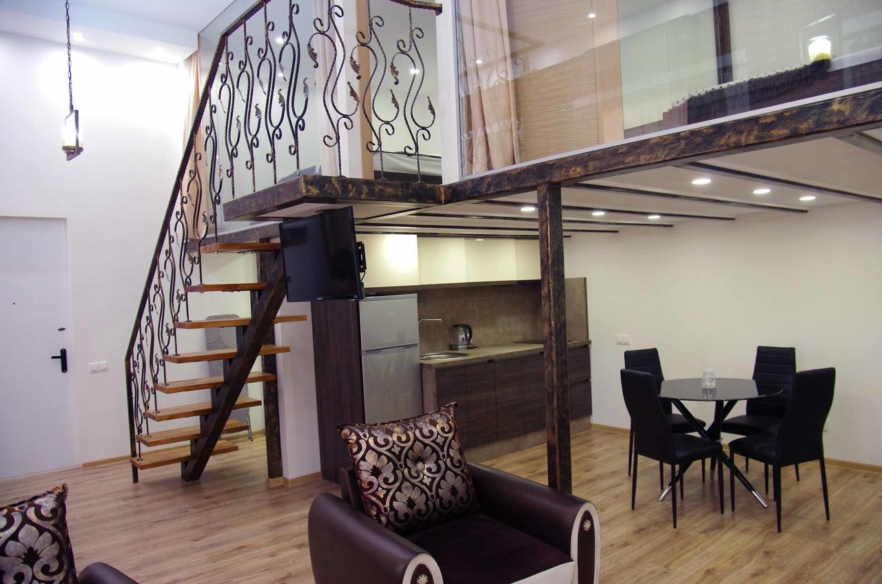 Apartment On Tabidze Tiflis Exterior foto