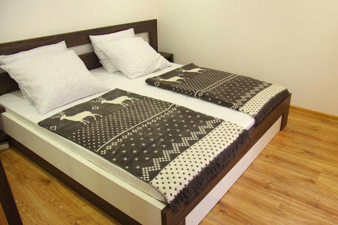 Apartment On Tabidze Tiflis Exterior foto